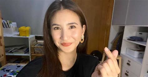 Rica Peralejo slams netizen who accused her of being unfair to .